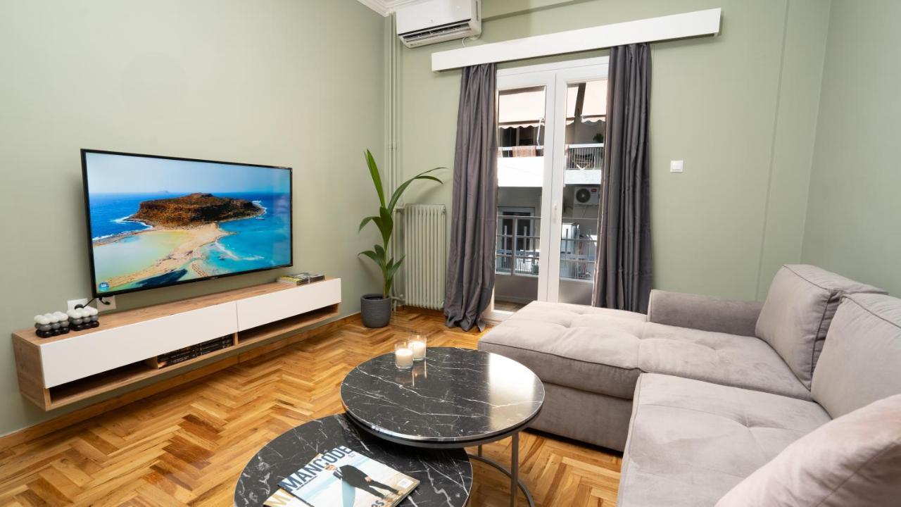 City Center Apt. On A Traffic Free Street 雅典 外观 照片